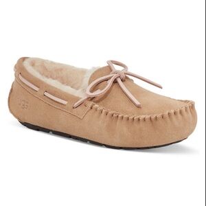 UGG Women's Beige Moccasins with Bow
